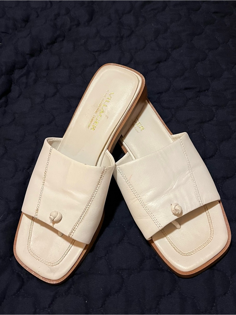 Villager white 6 1/2M slip on women’s sandal, see pictures for soles, very comfy